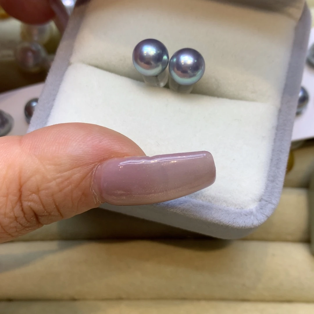 铂Pt950镶嵌耳饰海水珍珠