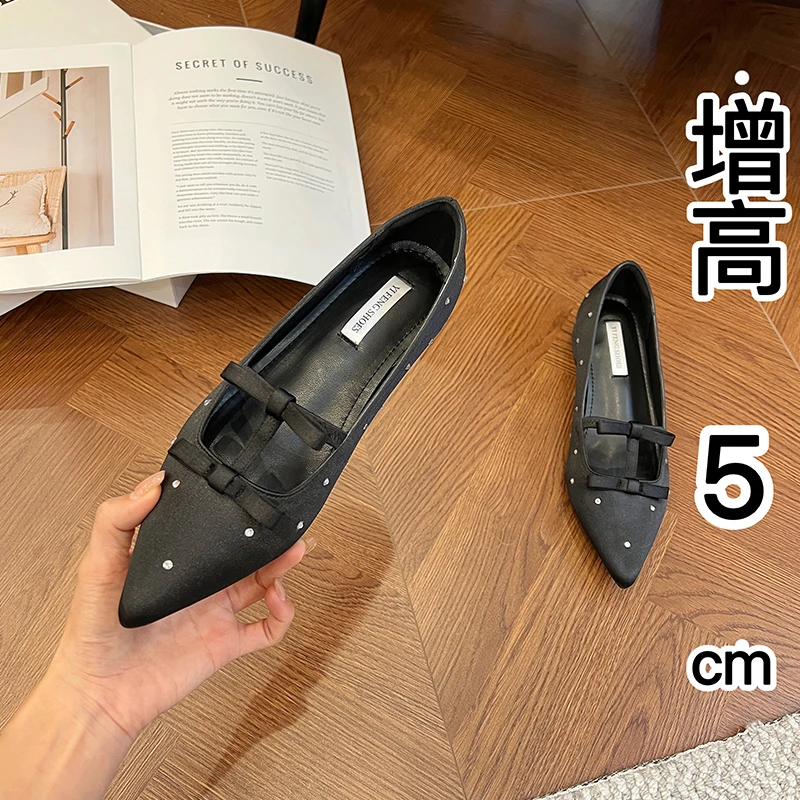 甜甜女孩·增高5cm法式漆皮尖头单鞋女25新款双蝴蝶结平底玛丽珍鞋