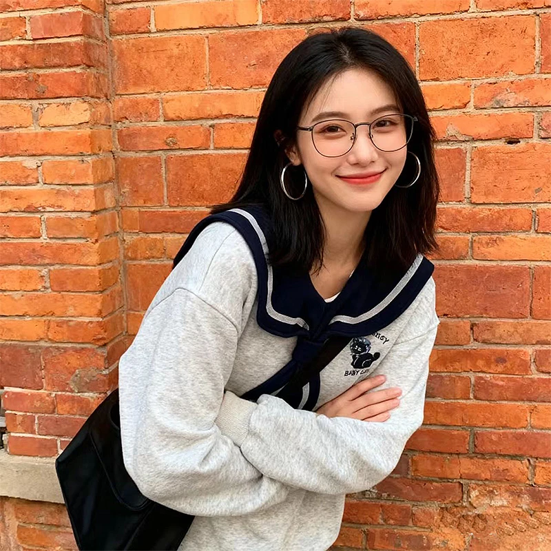 韩版灰色刺绣猫咪卫衣女特大码300斤学院风拼接翻领宽松百搭上衣