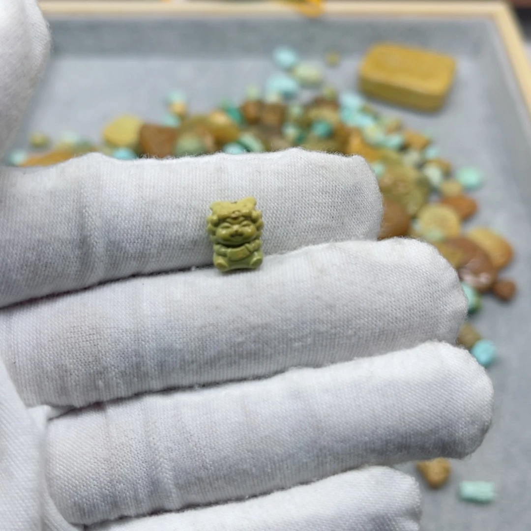 绿松石挂件未镶嵌