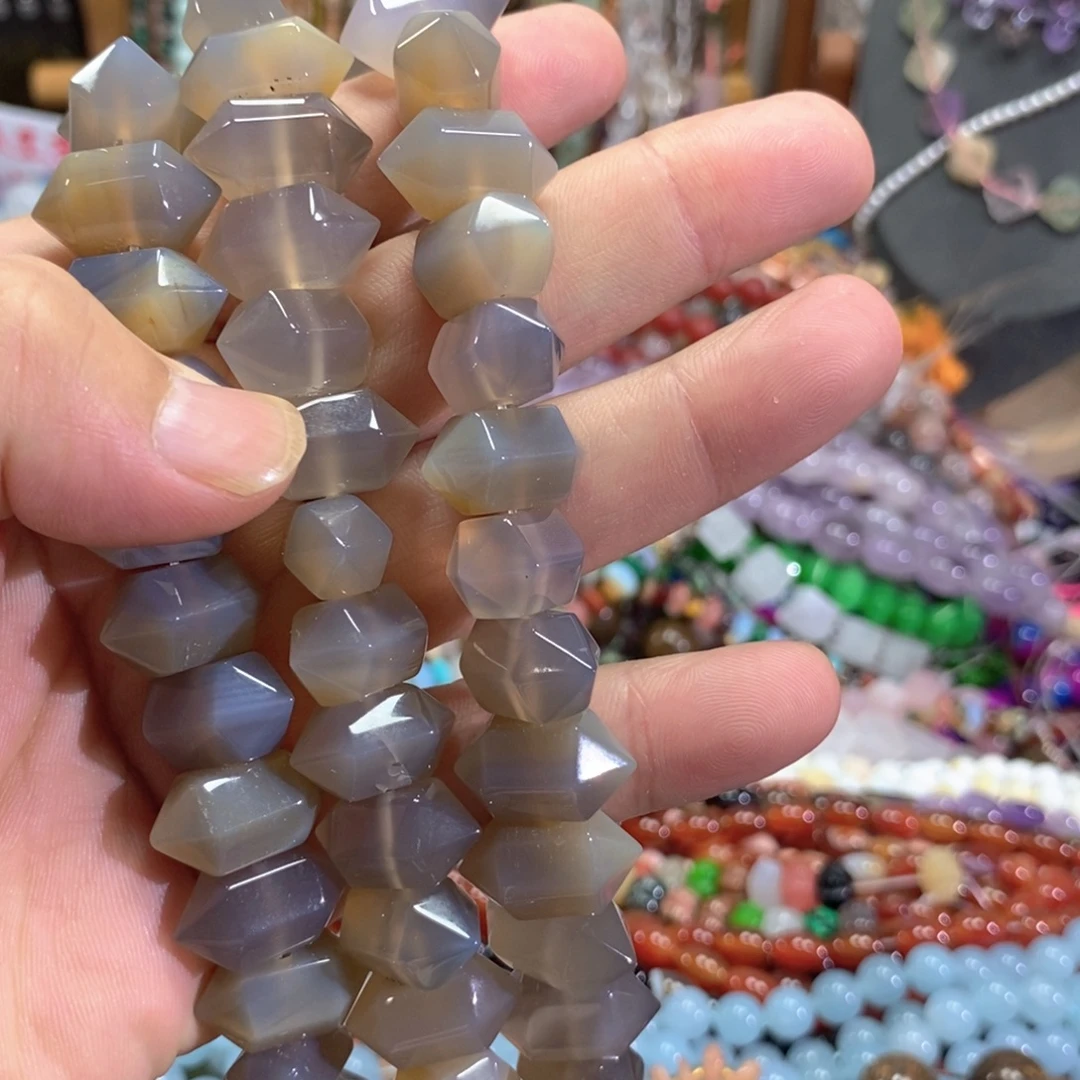 未镶嵌玛瑙/玉髓珠宝半成品天然灰玛瑙双尖一条卡20mm20颗