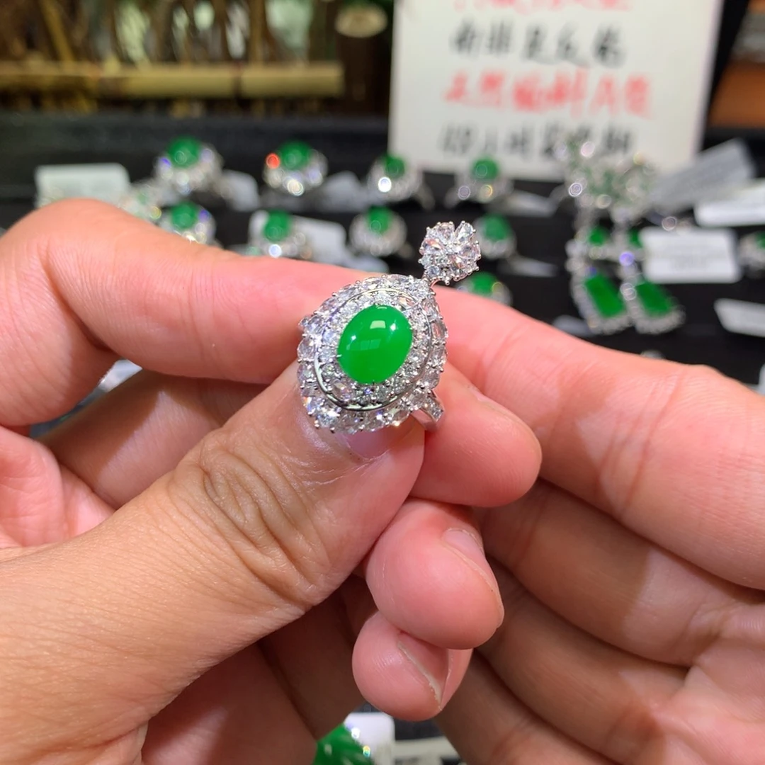 【闪购商品】翡翠戒指18K金镶嵌蛋面两用款
