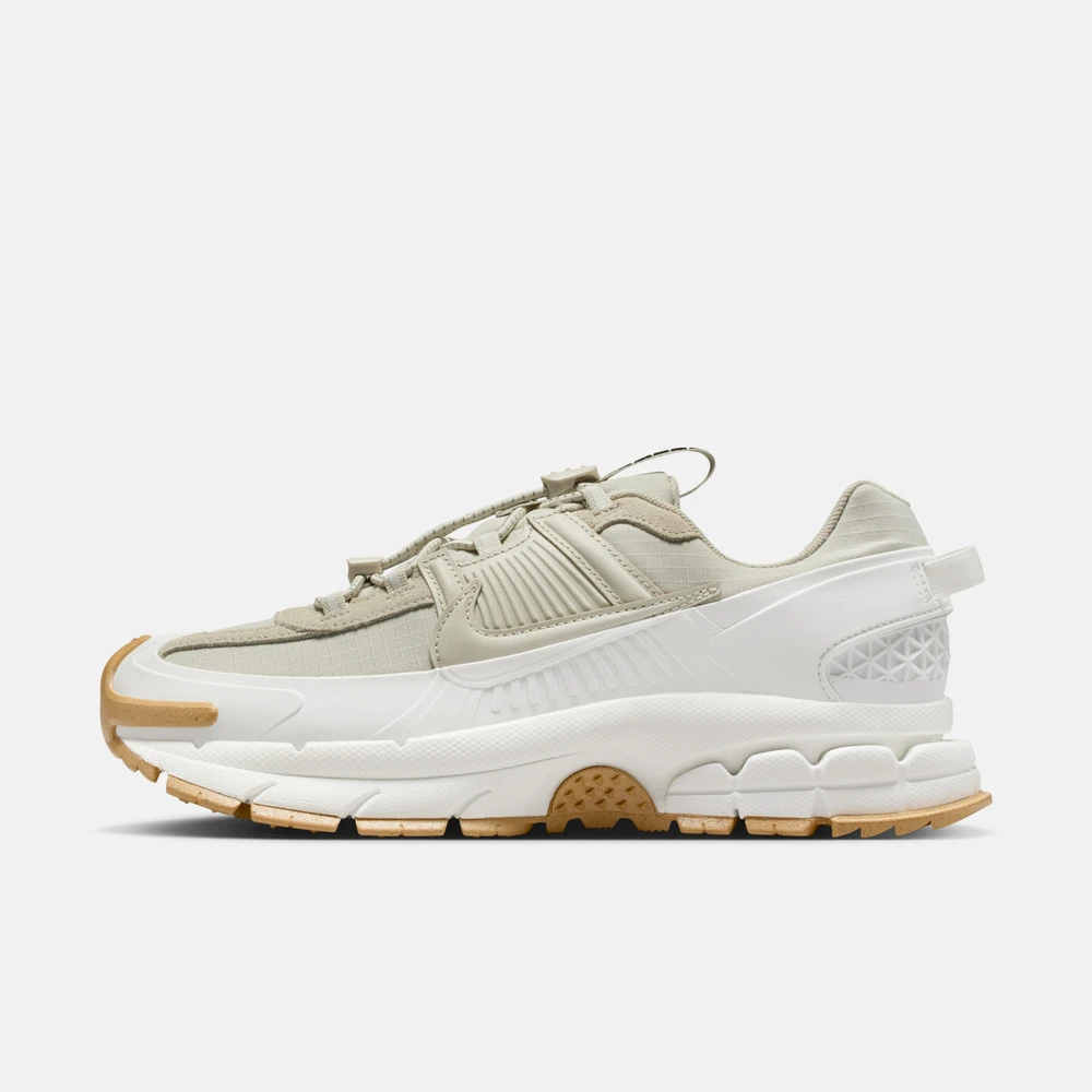 NIKE耐克双旦冬女子时尚增高老爹鞋VOMERO ROAM休闲鞋HQ2181-100