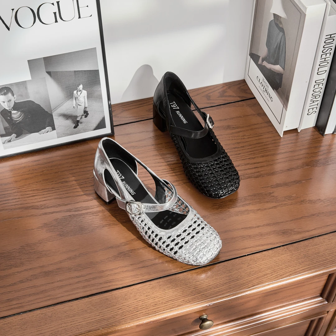 2025春季新款春季新款法式时尚百搭中跟圆头镂空编织单鞋女X0238