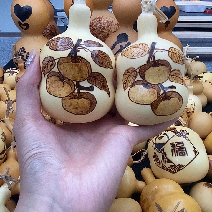 娜***福香榧木葫芦工艺品