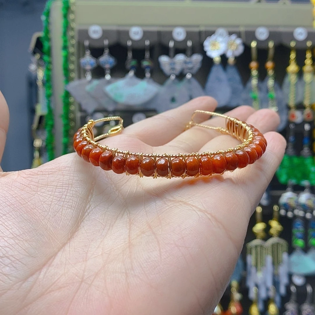 未镶嵌翡翠耳饰翡翠