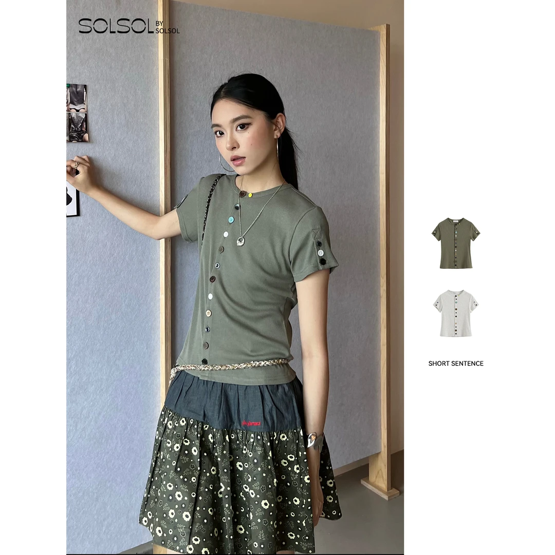SHORT SENTENC小众设计师品牌25春夏扣饰修身弹力罗纹开衫衬衫女