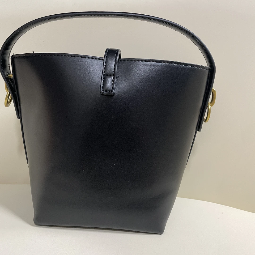 时尚潮流打造真皮女士包潮流时尚0052竖版桶包黑色阳水桶