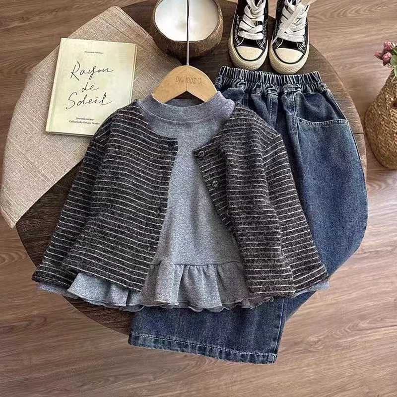 2025秋季女童韩版条纹外套儿童洋气百搭休闲上衣童装外套童装套装