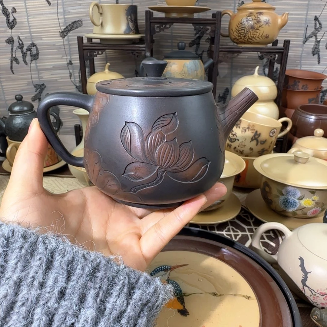 建水紫陶全品浮雕壶300cc