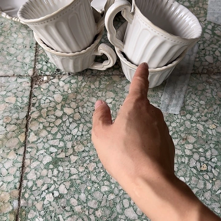 瓷片默认瑕疵商品煮点4个杯子