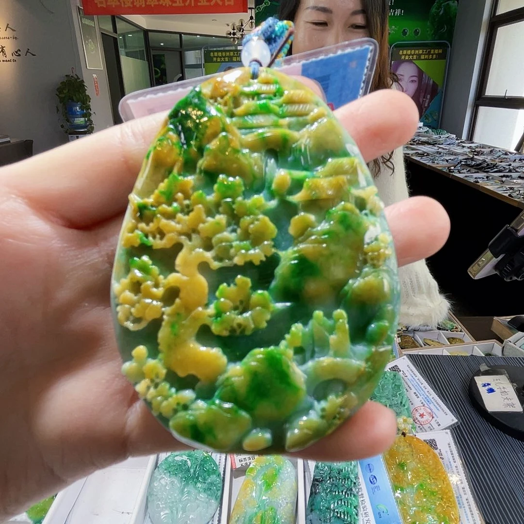 颈饰未镶嵌翡翠翡翠