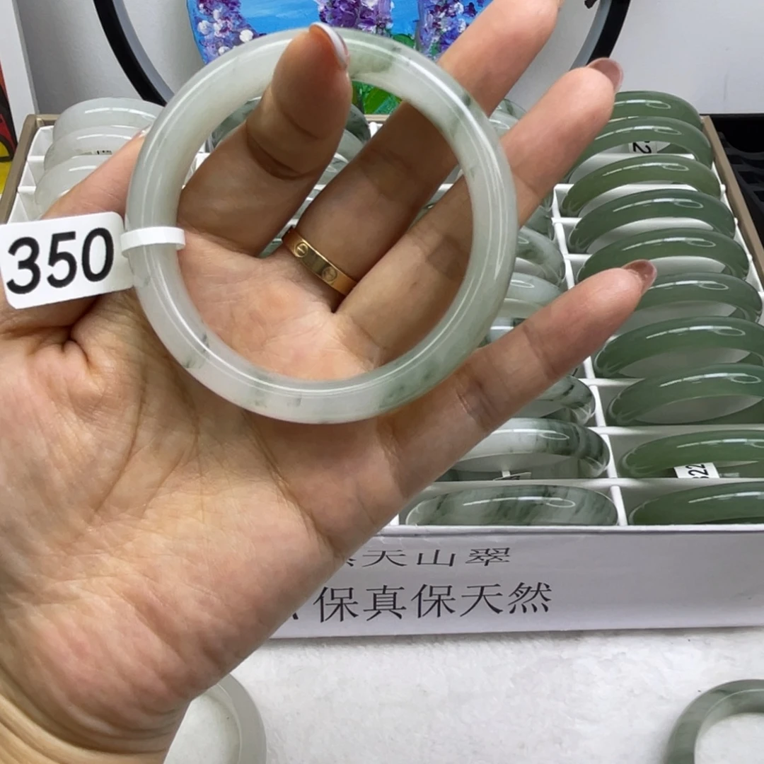 石英质玉未镶嵌手镯350