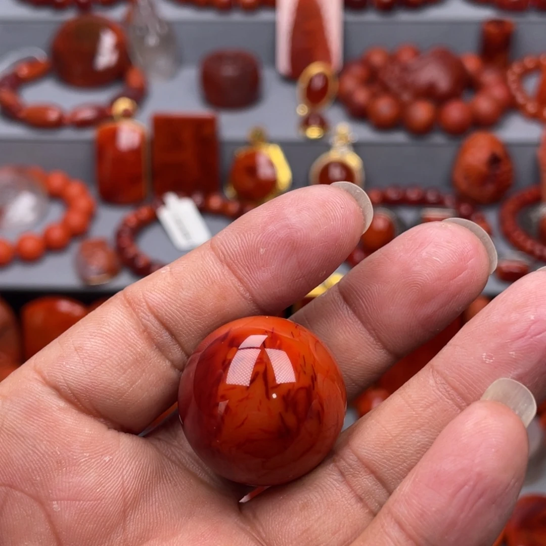 南红玛瑙未镶嵌珠宝奇石吊坠