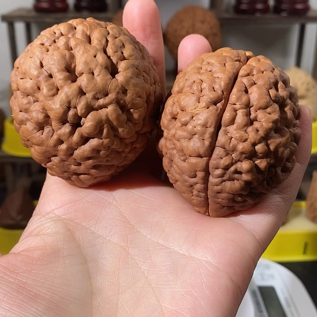 吊坠文玩核桃三瓣脑纹金刚练手不退不换不接受中差评51