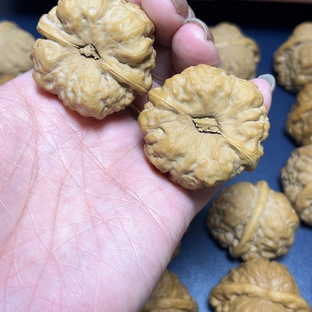 文玩核桃吊坠赵*哇哇哇