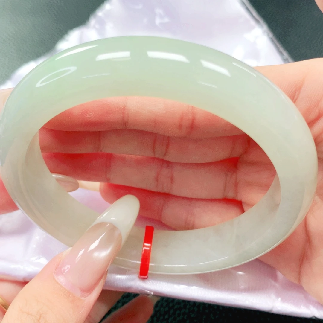翡翠未镶嵌手镯60.61