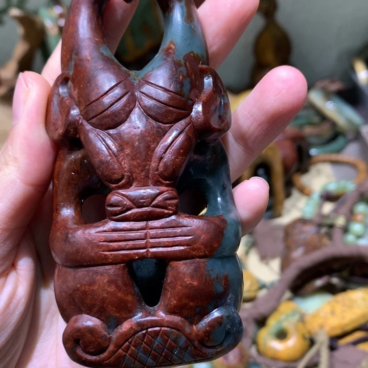 岫岩河磨玉（透闪石质玉）未镶嵌把件天***吧