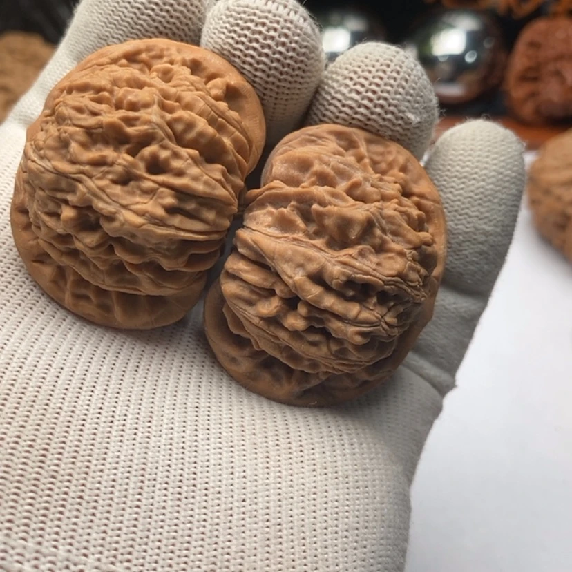【闪购商品】文玩核桃把件作**财512楼子