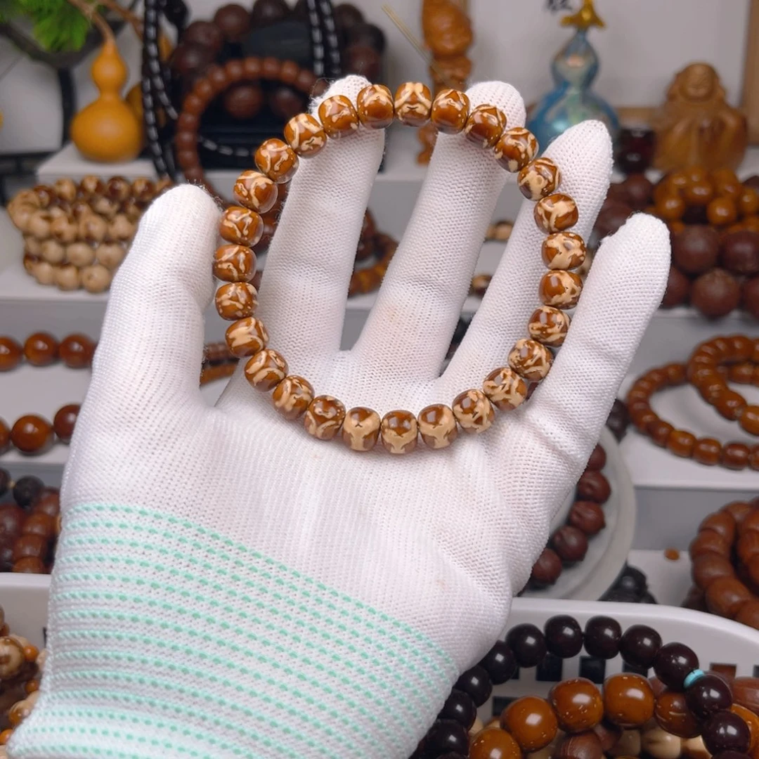 手串紫金鼠偶****?紫金鼠原皮9