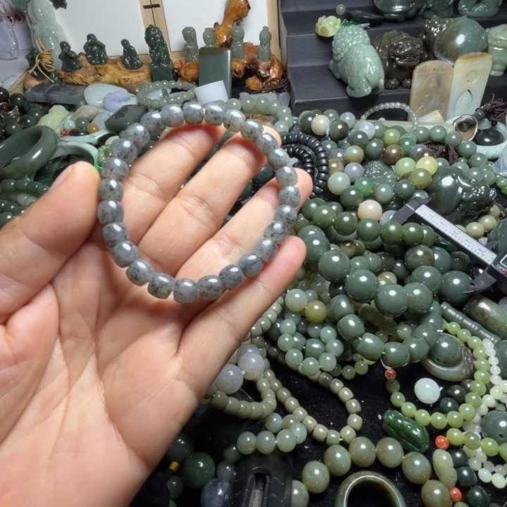 和田玉手串未镶嵌8