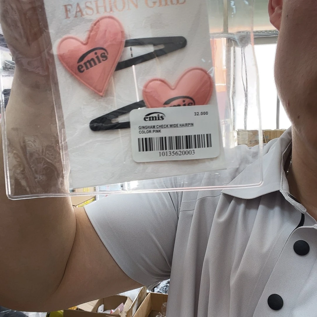 PU化妆包等各种产品和