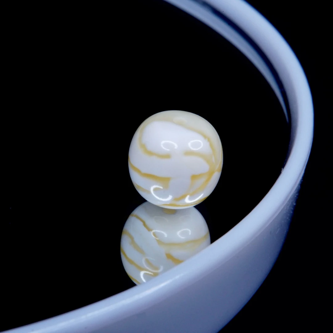 "于"字7.6mm金漆瓷白顺纹浓蜡老型 天然琥珀蜜蜡精品手作文玩配饰