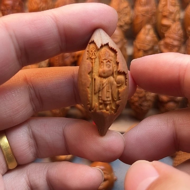 橄榄核吊坠20尺寸的