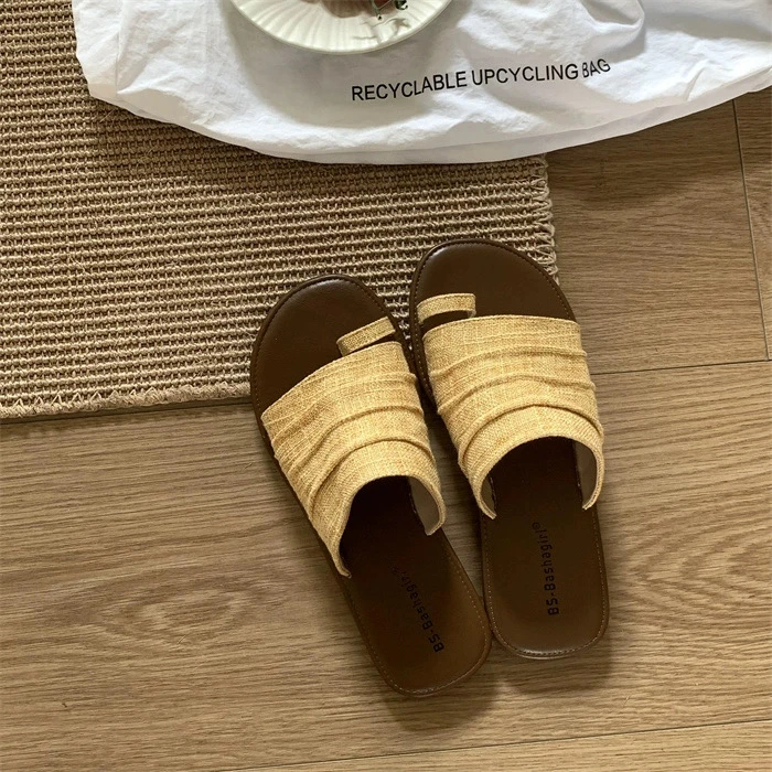 Bashagirl褶皱亚麻套趾平底一字拖鞋女夏外穿度假风软底罗马凉拖