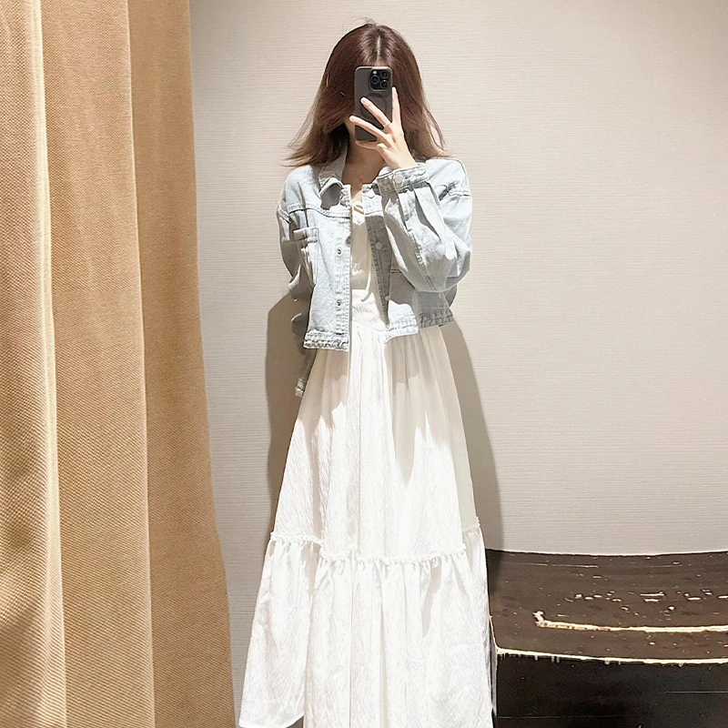 高级感法式白色吊带连衣裙子女夏季2025新款爆款绝美气质穿搭长裙