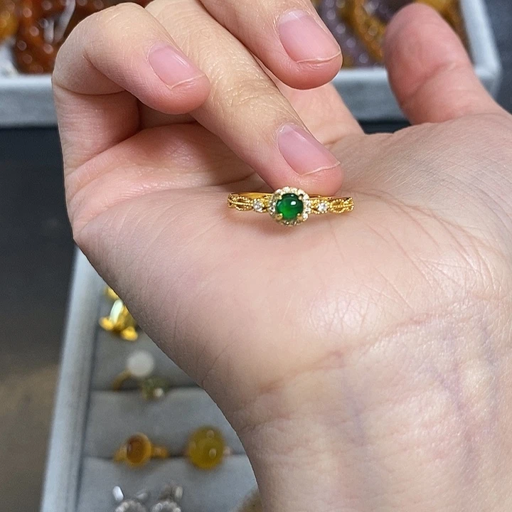 翡翠戒指银S925镀金镶嵌心****胖