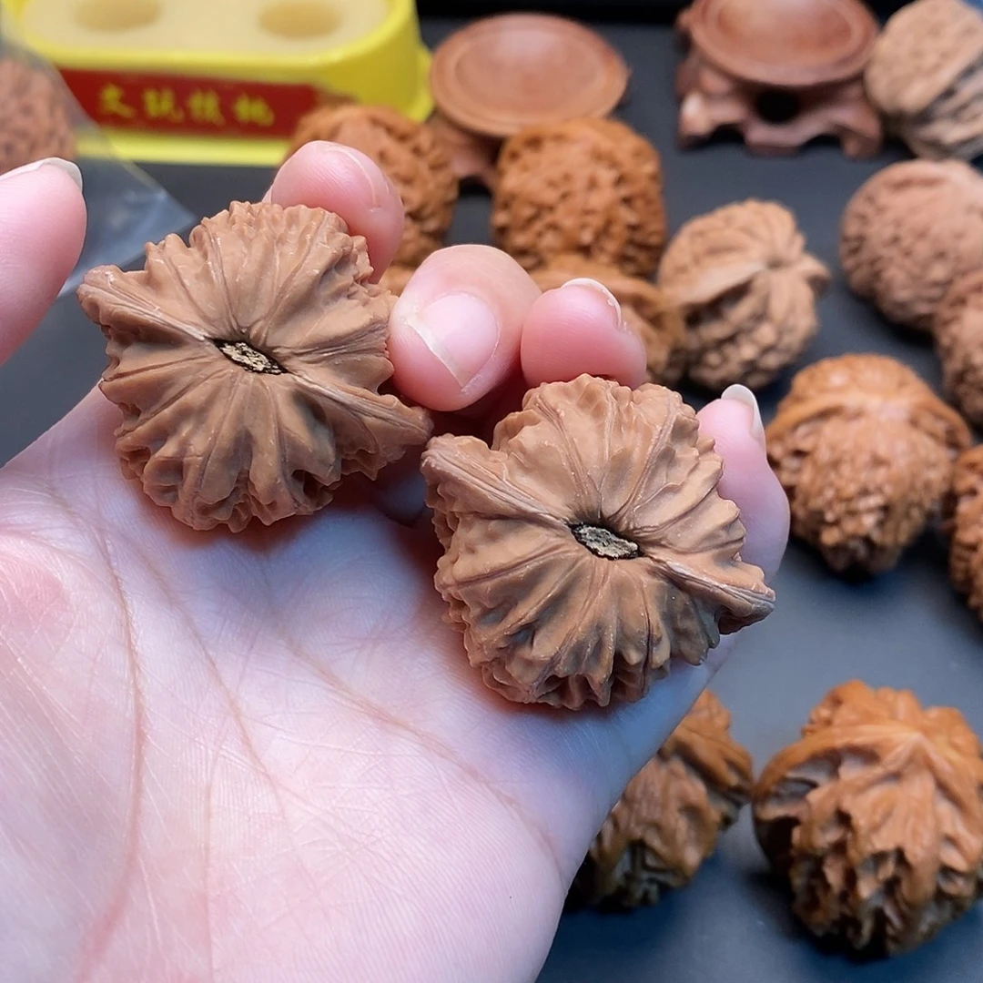 桃核把件42尺磨盘狮子头