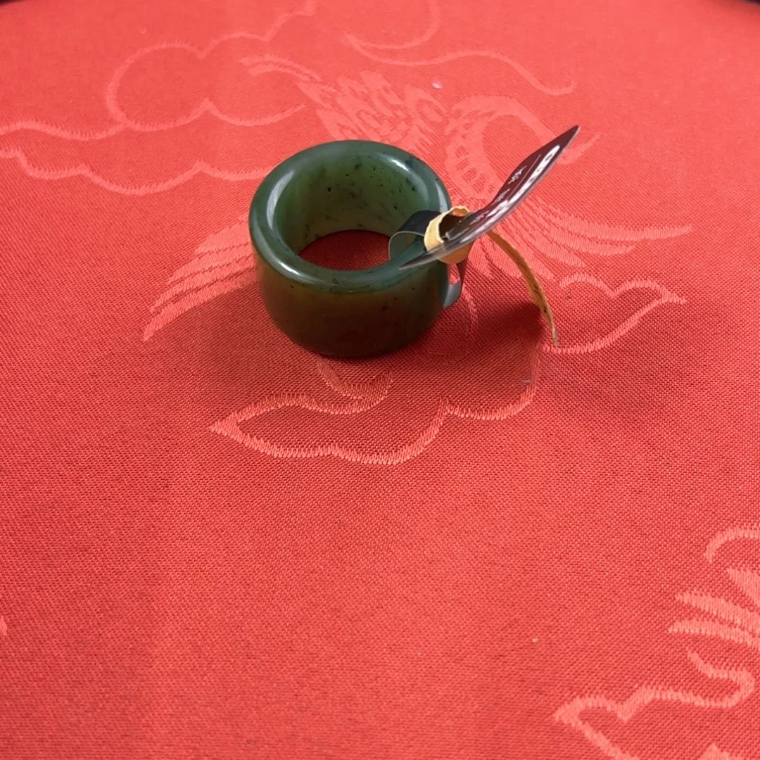 未镶嵌戒指和田玉168