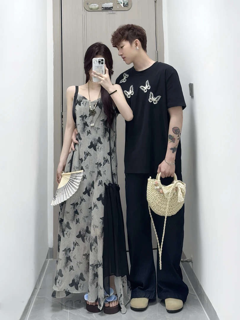 情侣装夏季蝴蝶小众韩版设计感碎花吊带连衣裙男短袖T恤一裙一衣