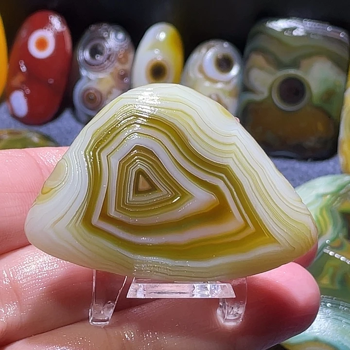 未镶嵌玛瑙/玉髓珠宝奇石