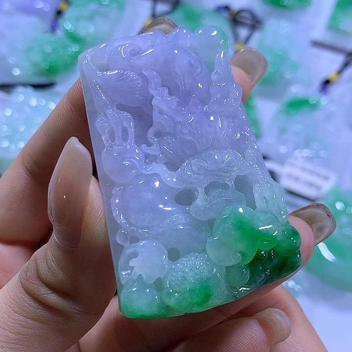 翡翠未镶嵌颈饰天然翡翠A货吊坠