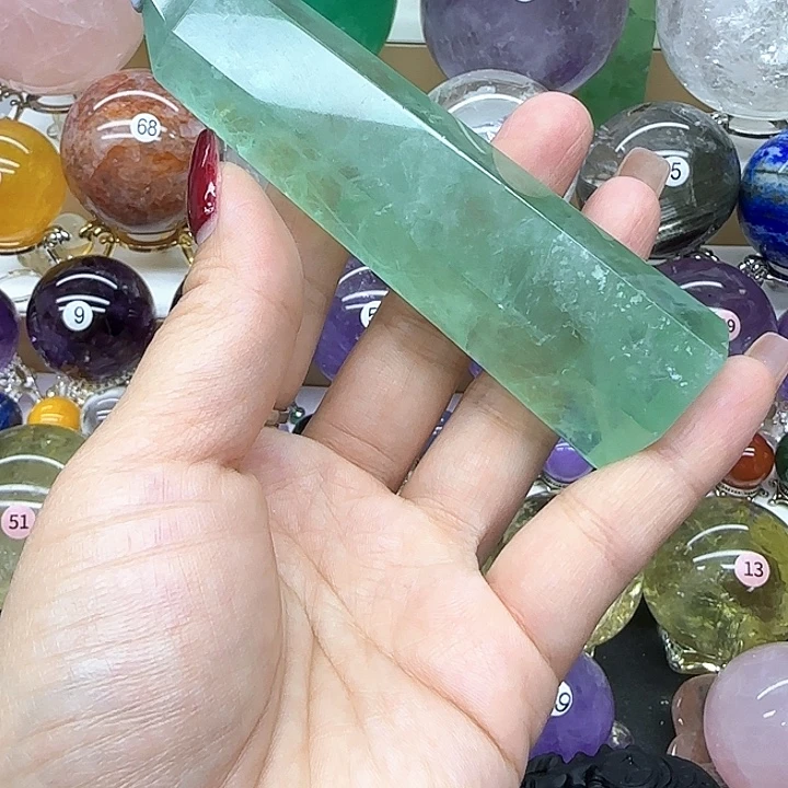 未镶嵌水晶珠宝半成品