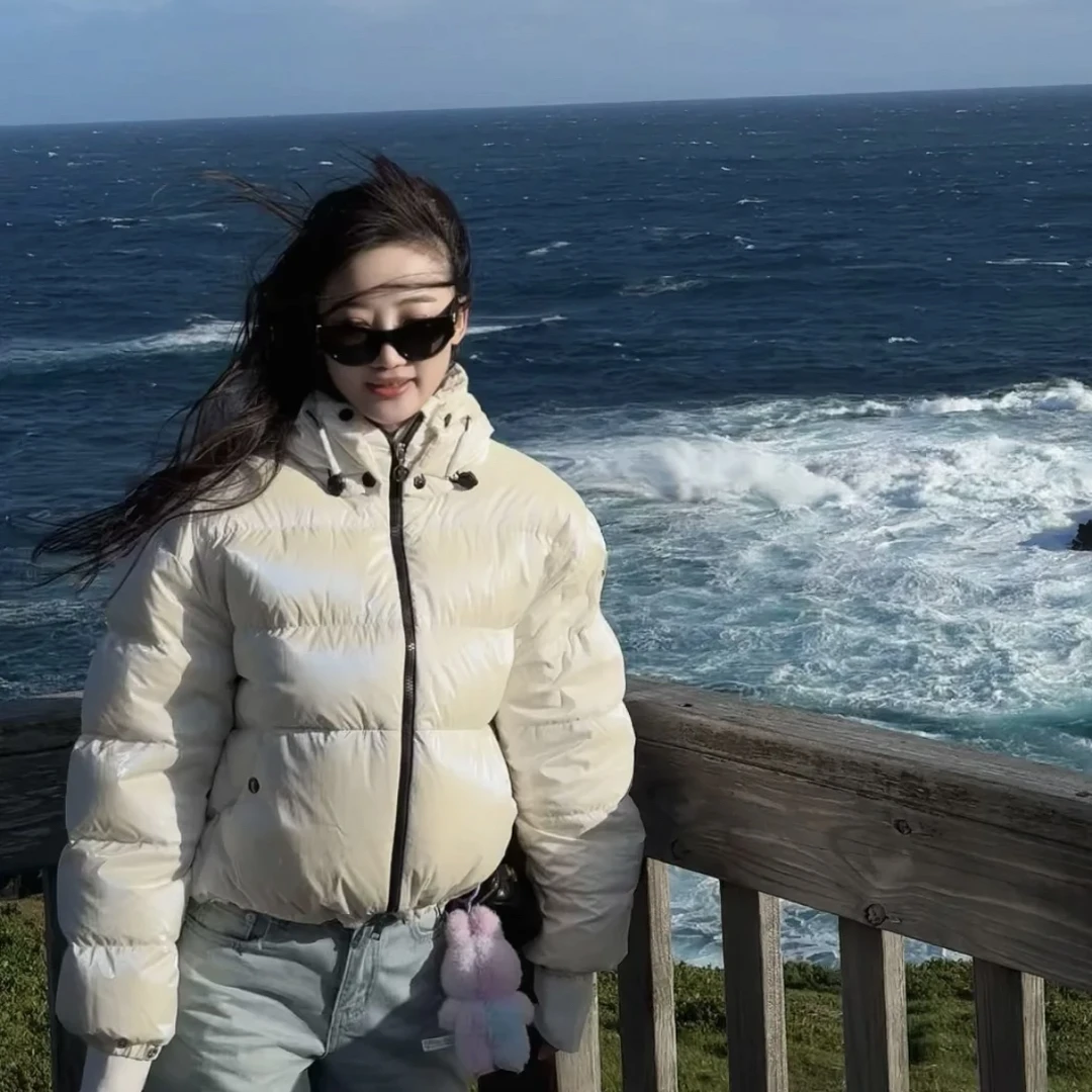 99新 MONCLER 锦纶材质连帽羽绒服/1码/E0321