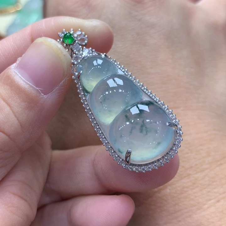 翡翠18K金镶嵌吊坠(不含链)