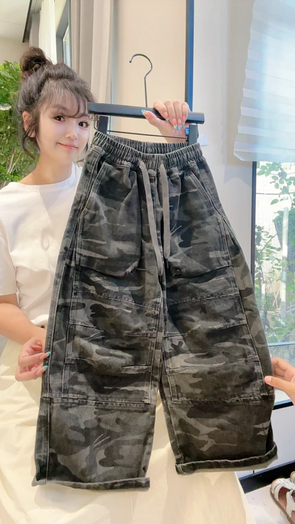 男童工装裤春秋款2025新款儿童迷彩直筒宽松痞帅风炸街裤子潮酷帅