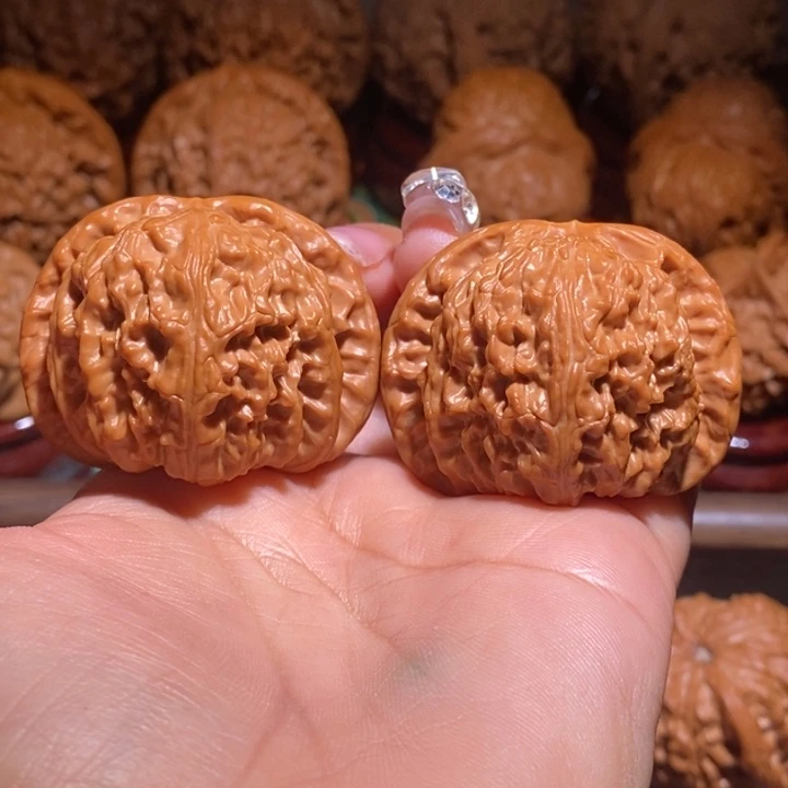 狗***子把件文玩核桃43白狮子