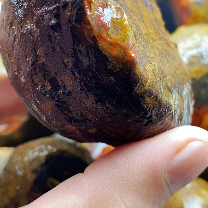 永***哥定制玛瑙未镶嵌战国红玛瑙定制不退不换