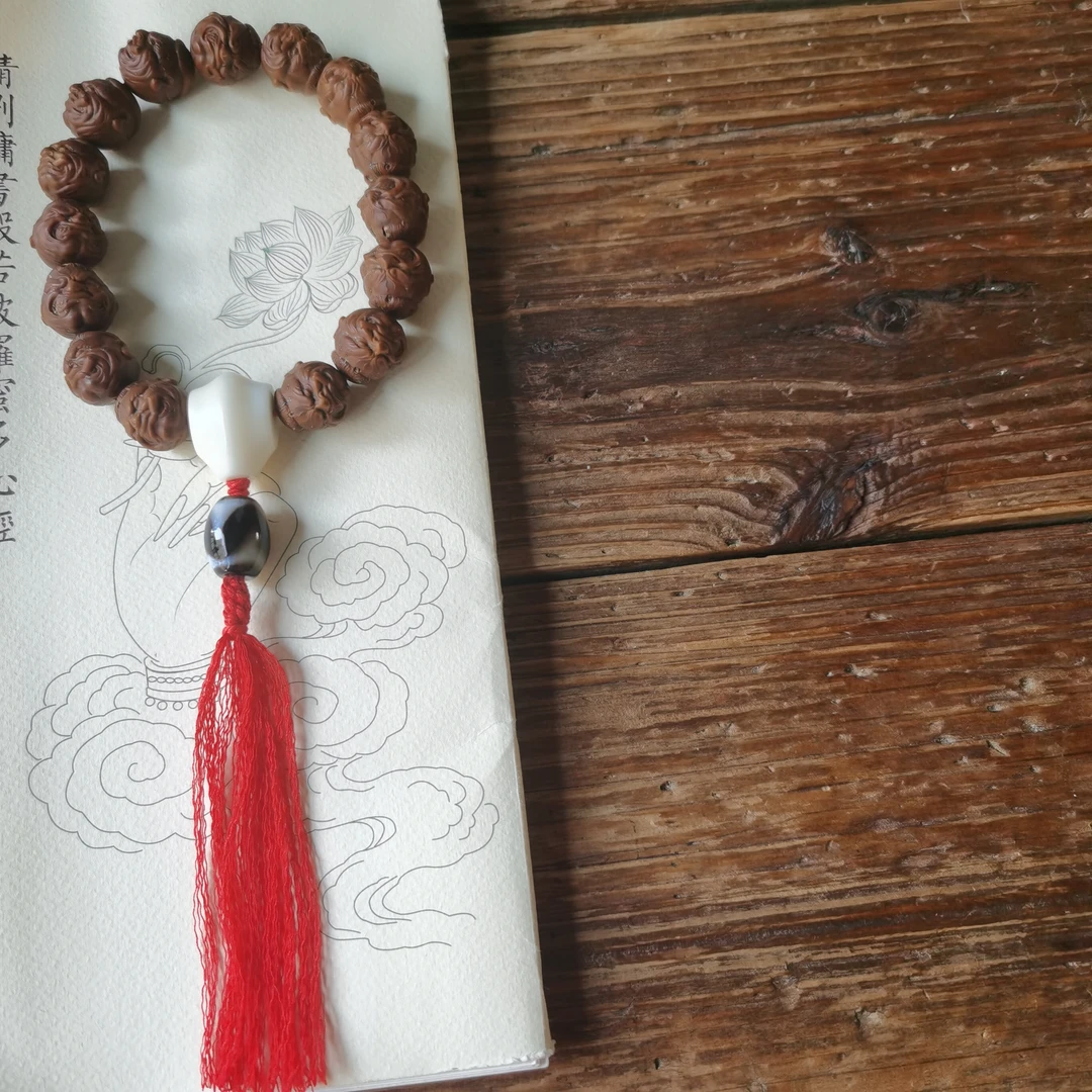 卡17+mm紫金鼠菩提子雕刻地主老财大手持文玩单圈