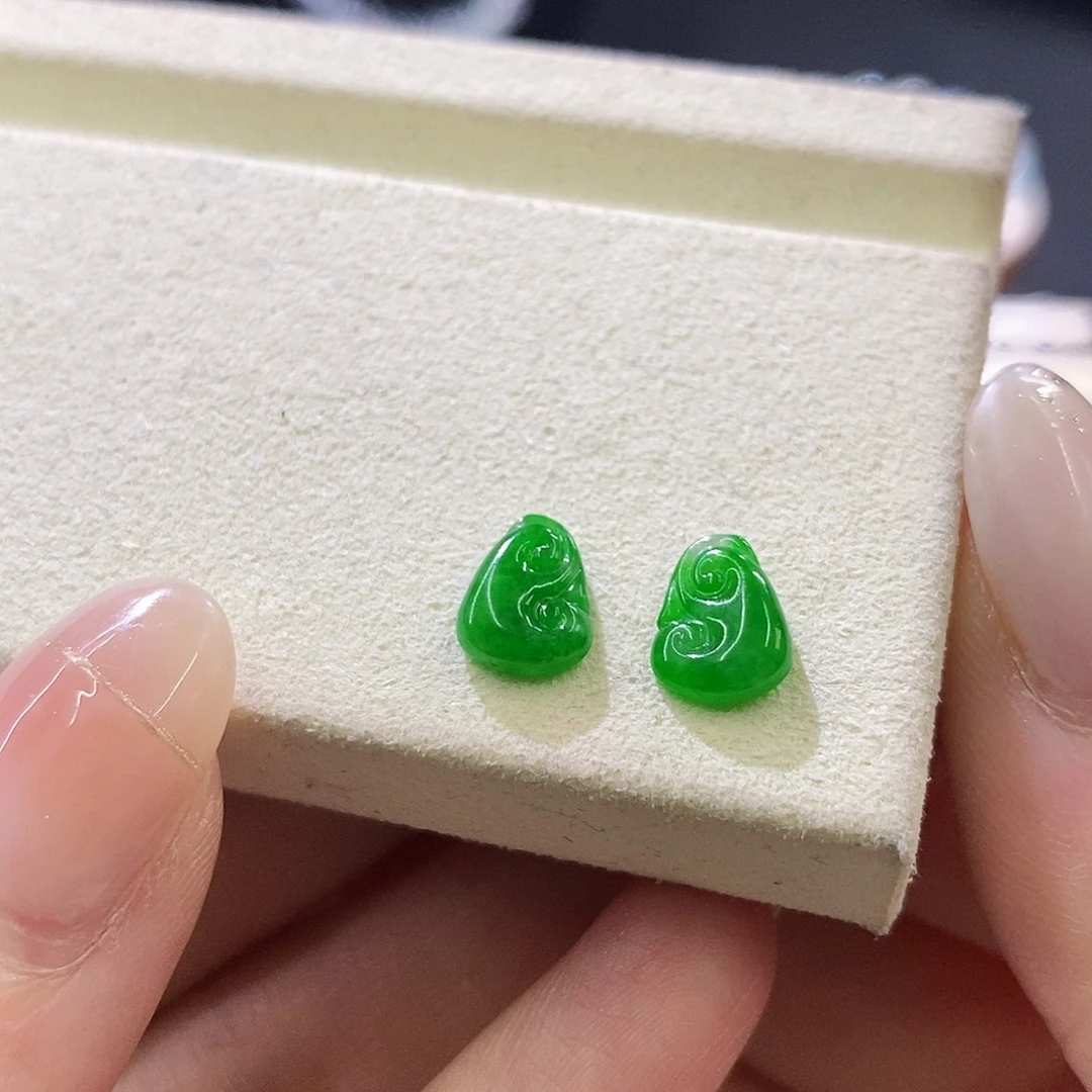 翡翠未镶嵌挂件如意福利