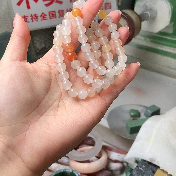 石英质玉未镶嵌手镯