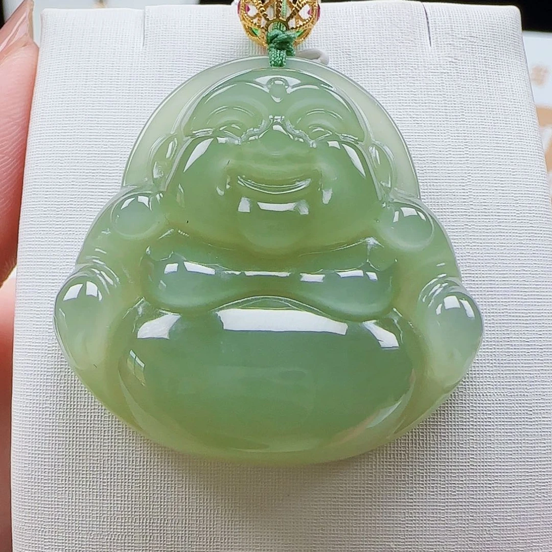 和田玉18K金镶嵌颈饰
