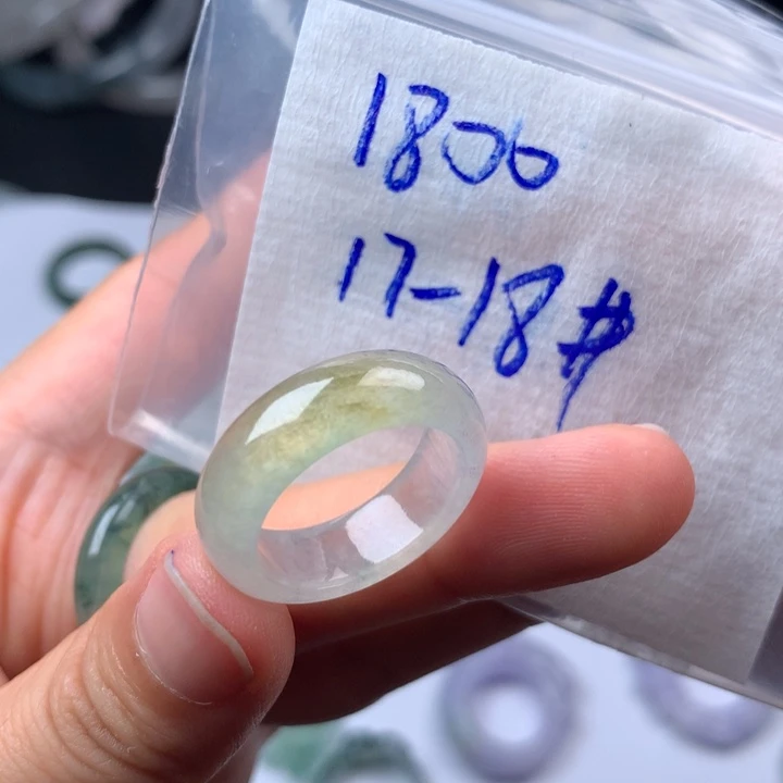 定制翡翠未镶嵌戒圈