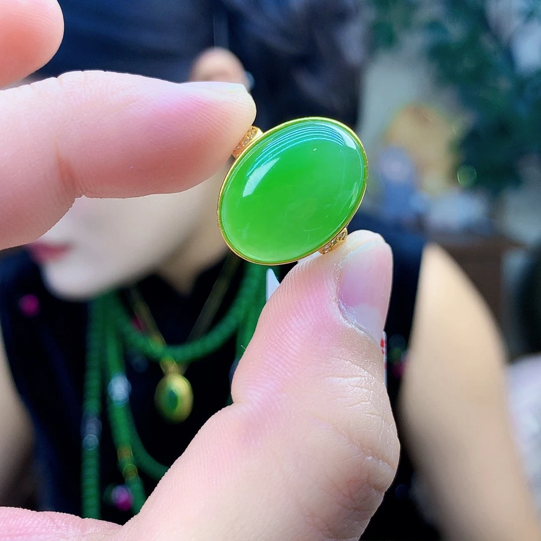 吊坠(不含链)银S925镶嵌和田玉（碧玉）戒指