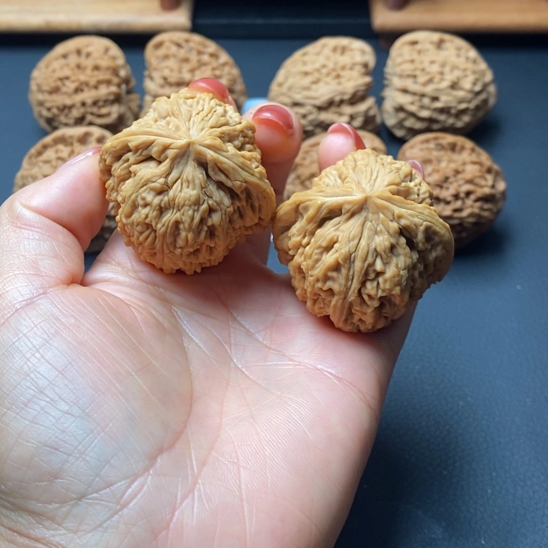 盘***盘文玩核桃吊坠南疆