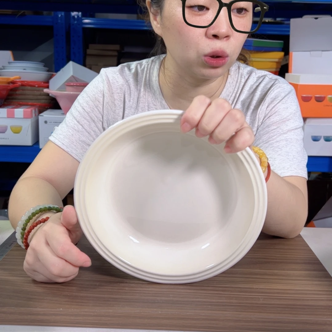 陶瓷米白色大草帽